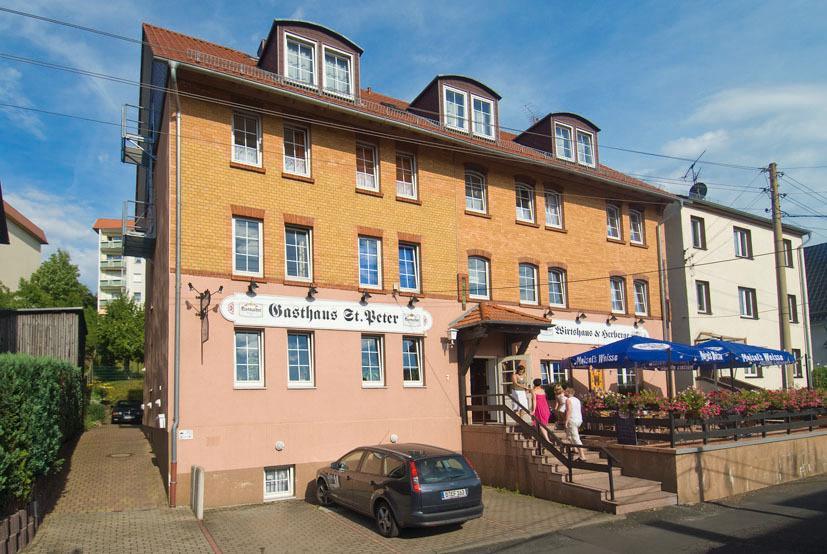 Gasthaus & Pension St.Peter ไอเซนัค ภายนอก รูปภาพ